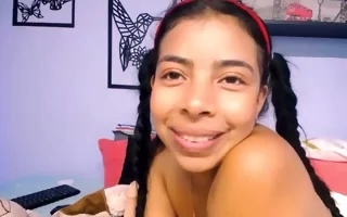 Freaky latina teen foot fetish cam show